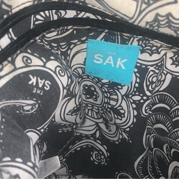 THE SAK Crochet Blue Shoulder Bag - Picture 4 of 5